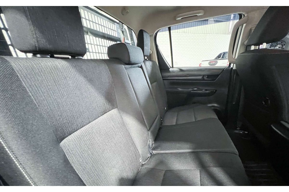 2019 Toyota Hilux SR GUN126R 4X4