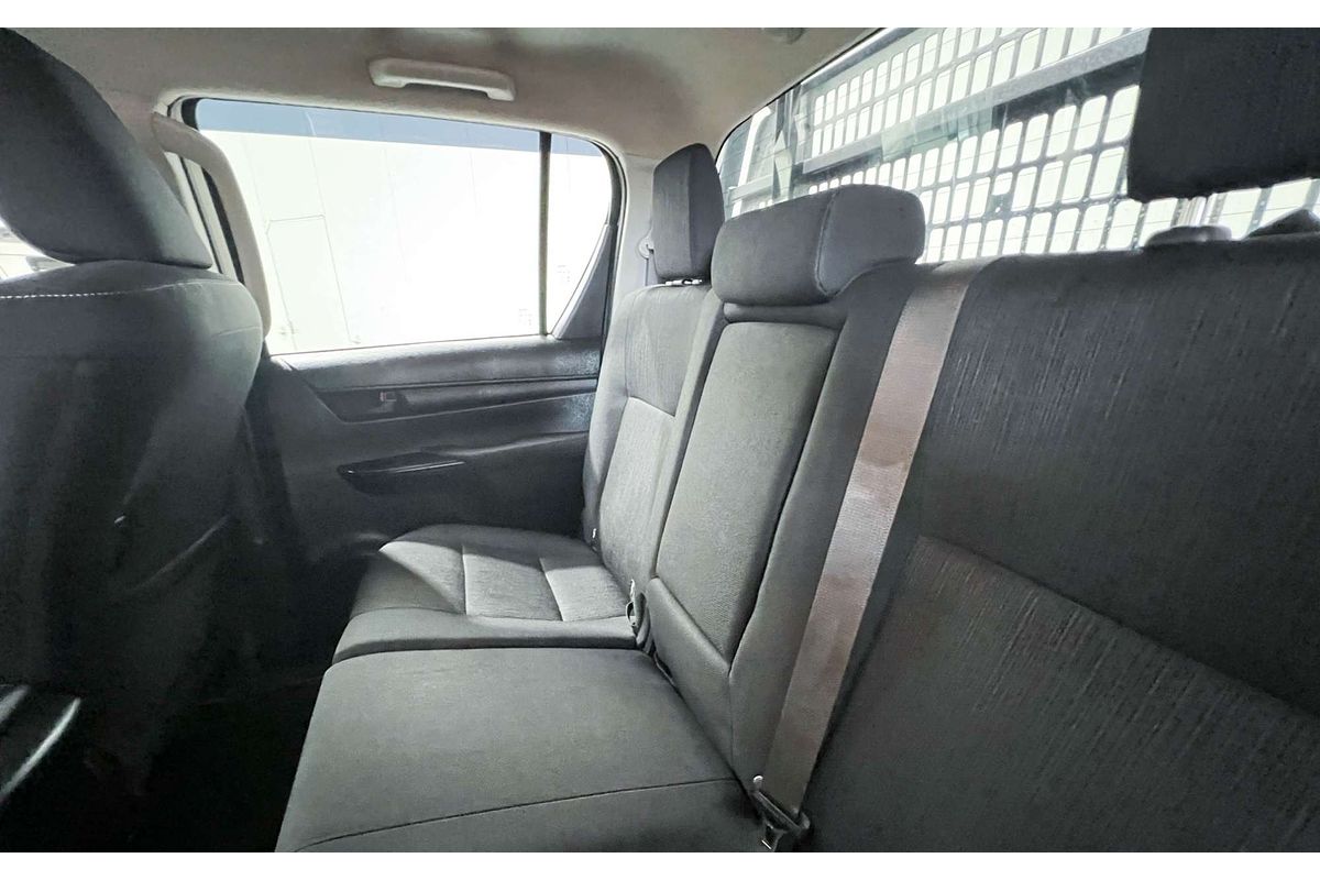 2019 Toyota Hilux SR GUN126R 4X4