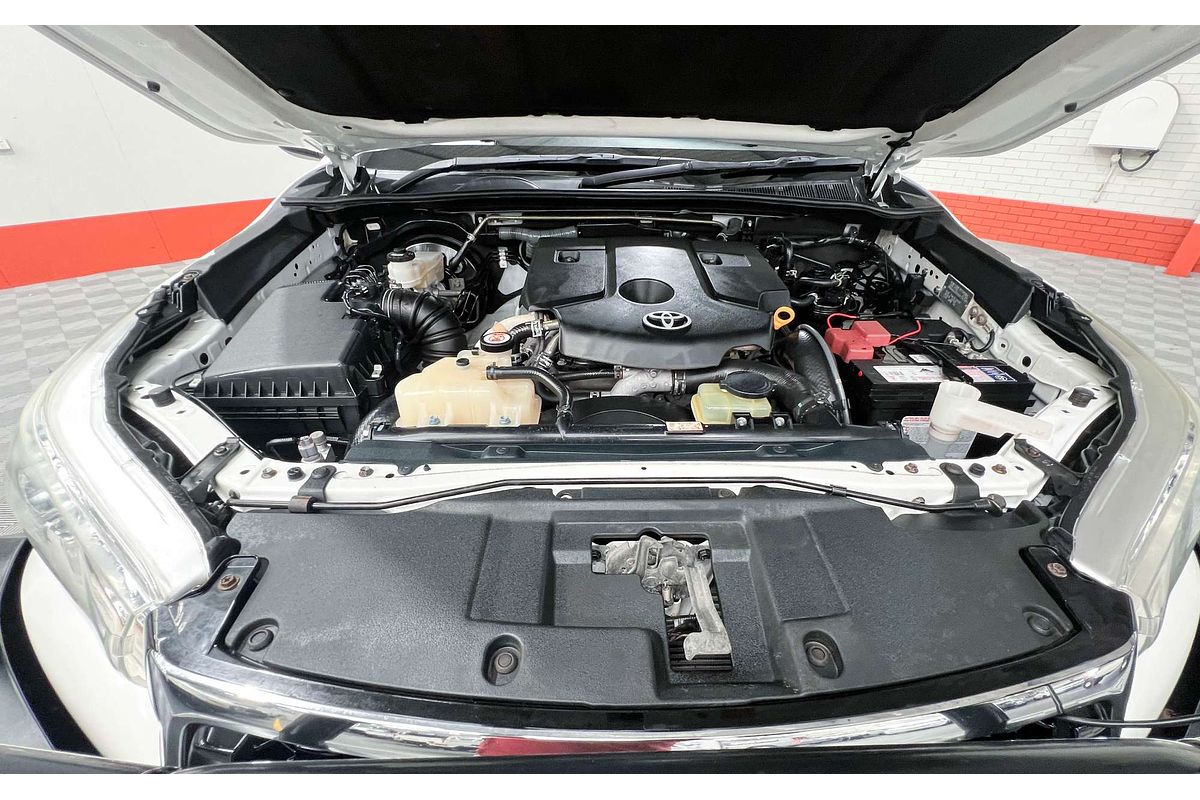 2019 Toyota Hilux SR GUN126R 4X4
