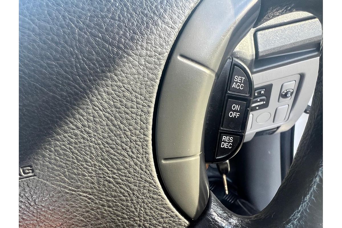 2010 Toyota Hilux SR KUN26R 4X4