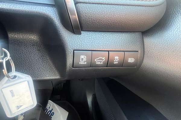 2019 Toyota Camry Ascent ASV70R