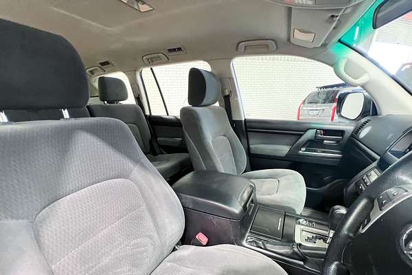 2012 Toyota Landcruiser GXL VDJ200R