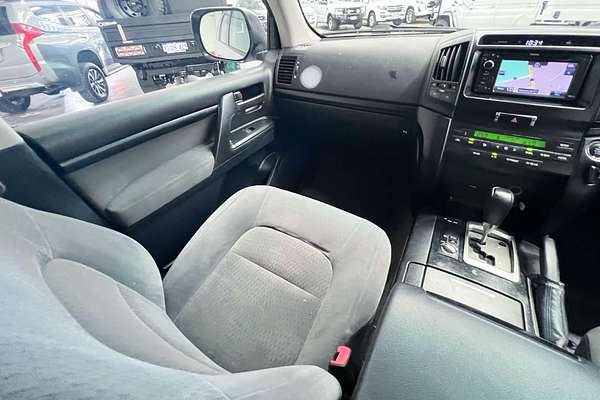 2012 Toyota Landcruiser GXL VDJ200R