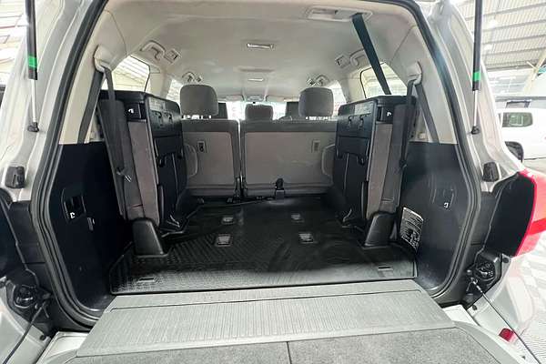 2012 Toyota Landcruiser GXL VDJ200R