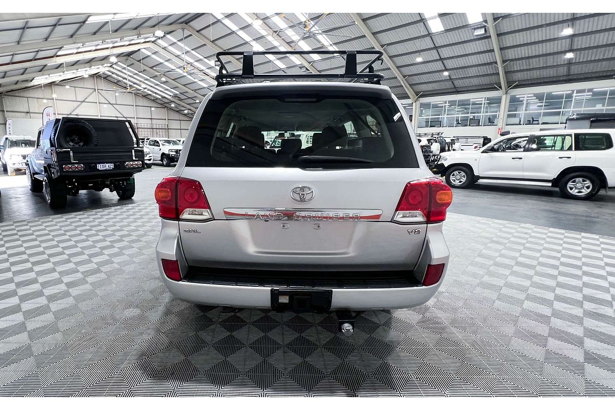 2012 Toyota Landcruiser GXL VDJ200R