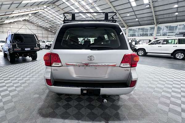 2012 Toyota Landcruiser GXL VDJ200R