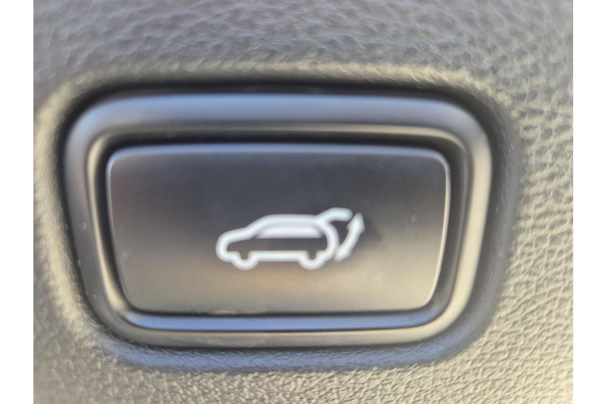 2022 Kia Sportage SX+ NQ5