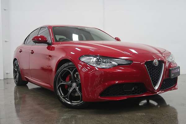 2018 Alfa Romeo Giulia Super