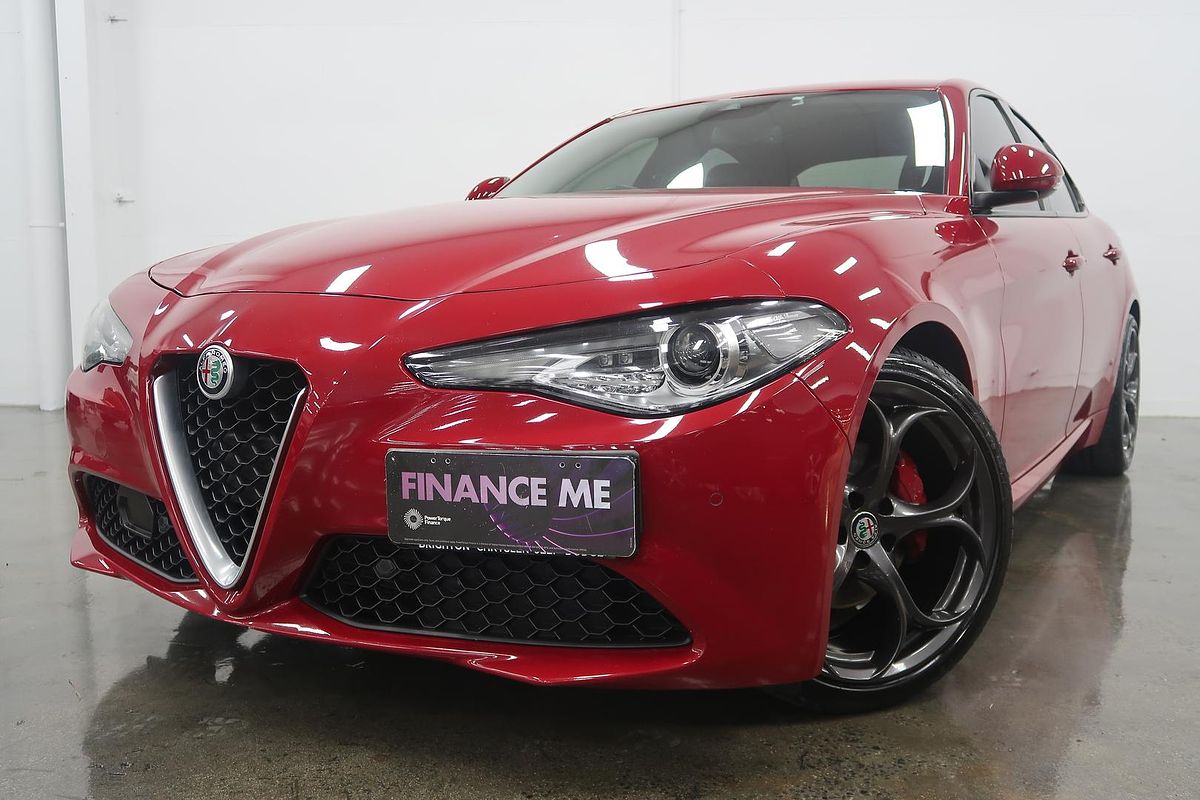2018 Alfa Romeo Giulia Super