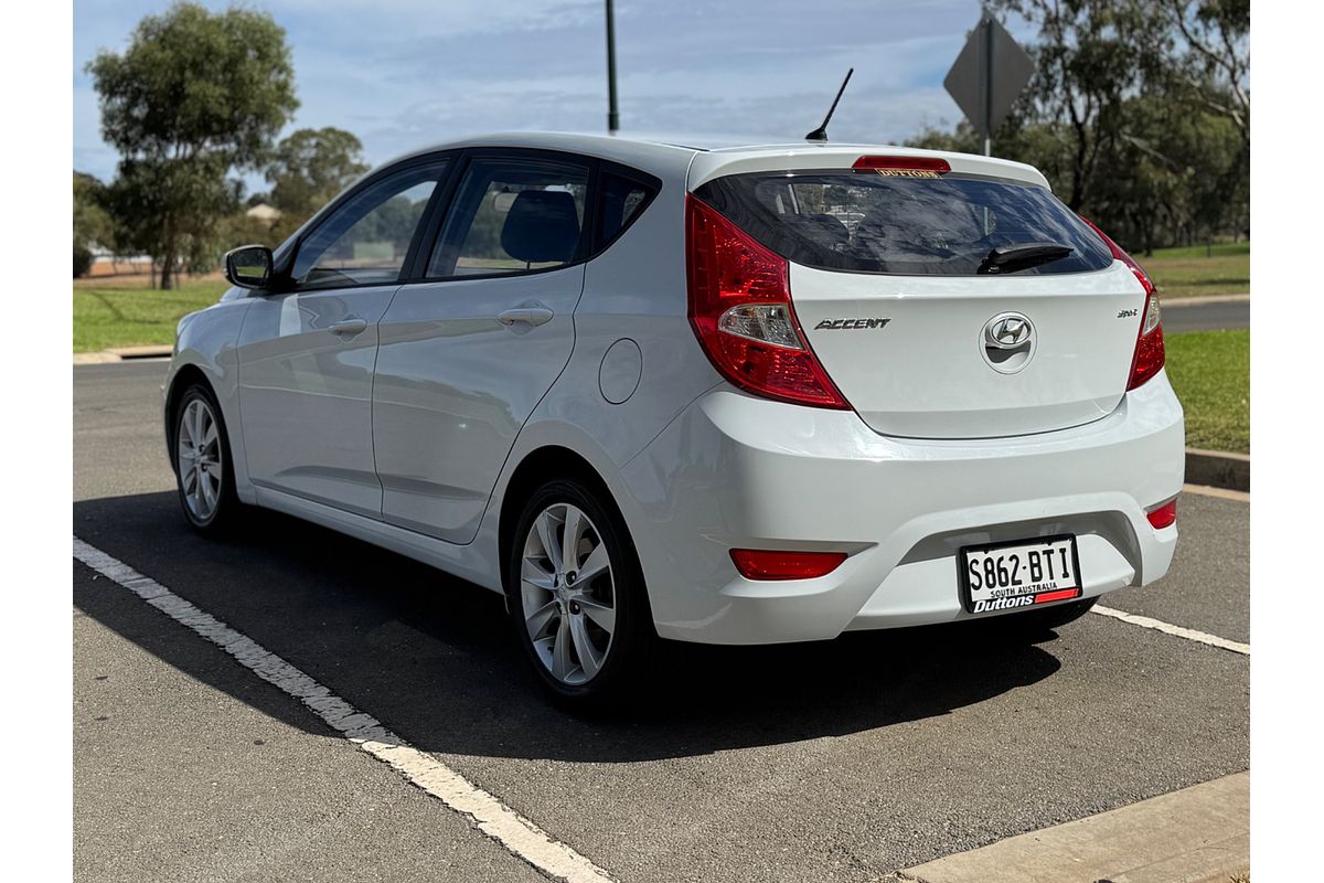 2017 Hyundai Accent Sport RB6