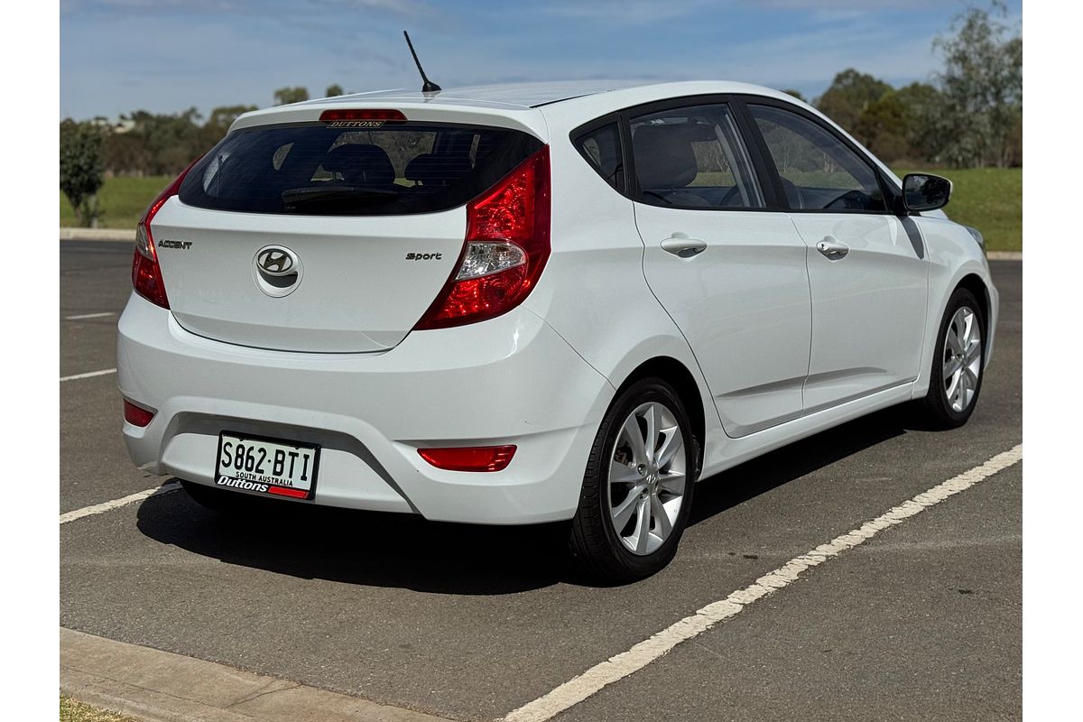 2017 Hyundai Accent Sport RB6