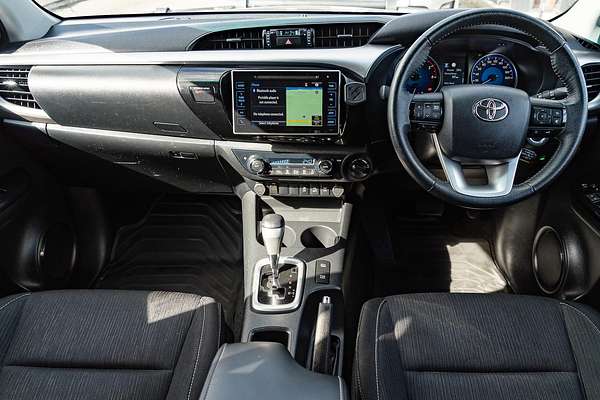 2020 Toyota Hilux SR5 GUN126R 4X4