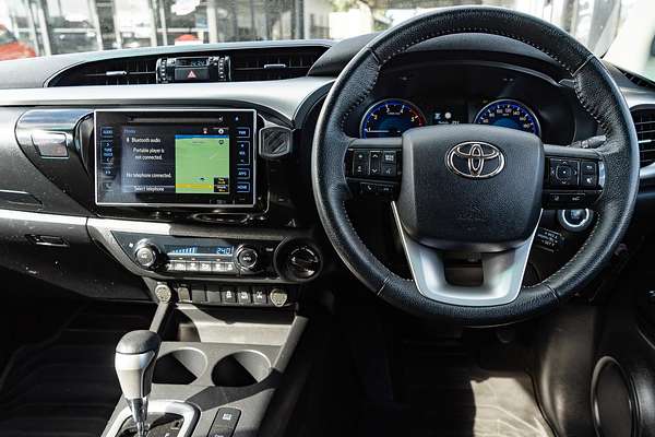 2020 Toyota Hilux SR5 GUN126R 4X4