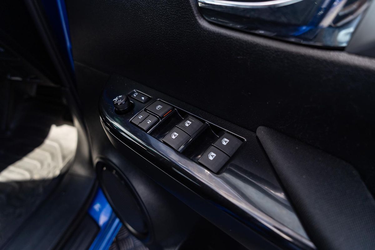 2020 Toyota Hilux SR5 GUN126R 4X4