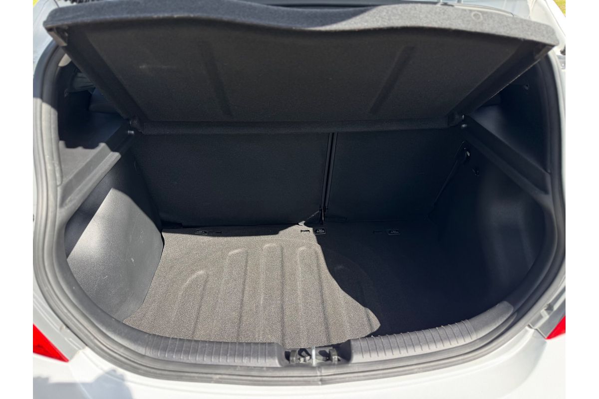 2017 Hyundai Accent Sport RB6