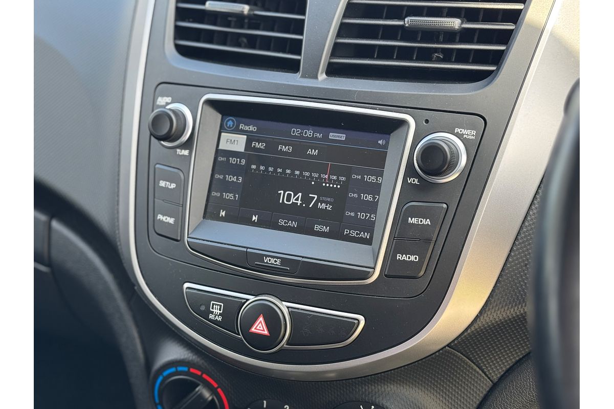 2017 Hyundai Accent Sport RB6