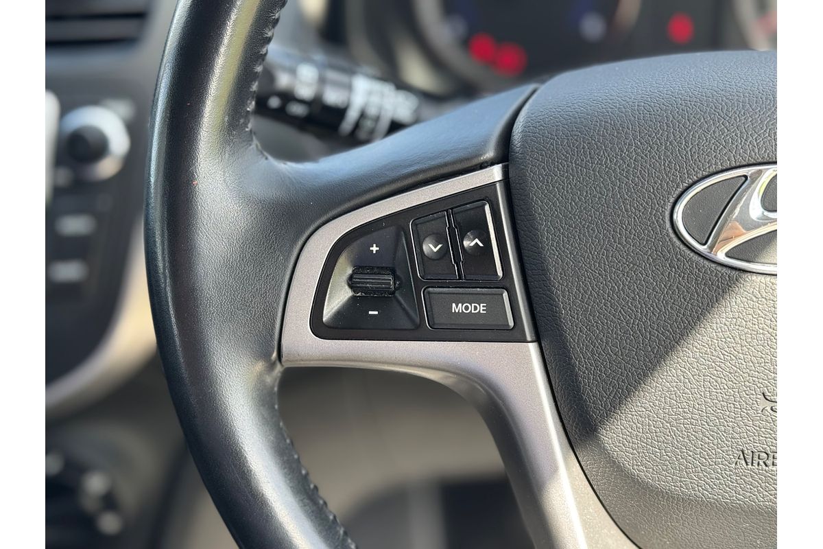 2017 Hyundai Accent Sport RB6