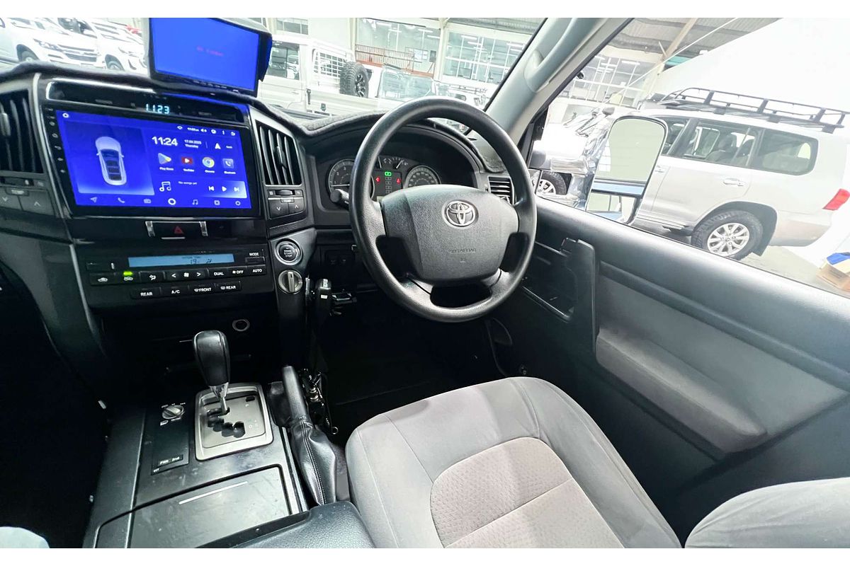 2009 Toyota Landcruiser GXL UZJ200R