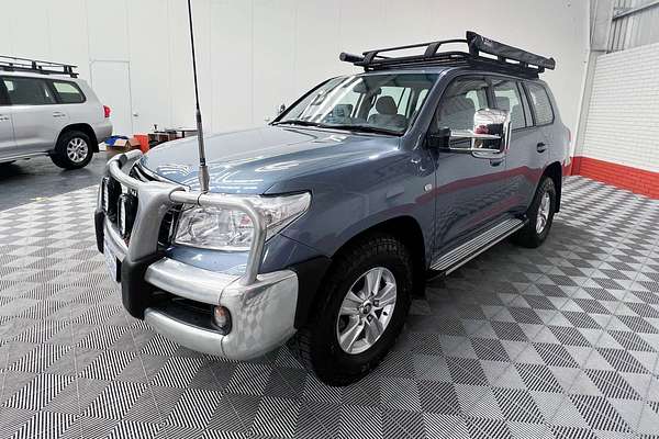 2009 Toyota Landcruiser GXL UZJ200R