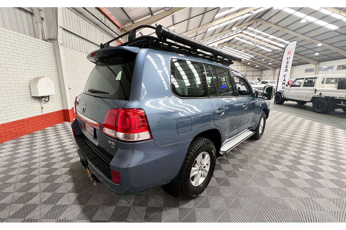 2009 Toyota Landcruiser GXL UZJ200R