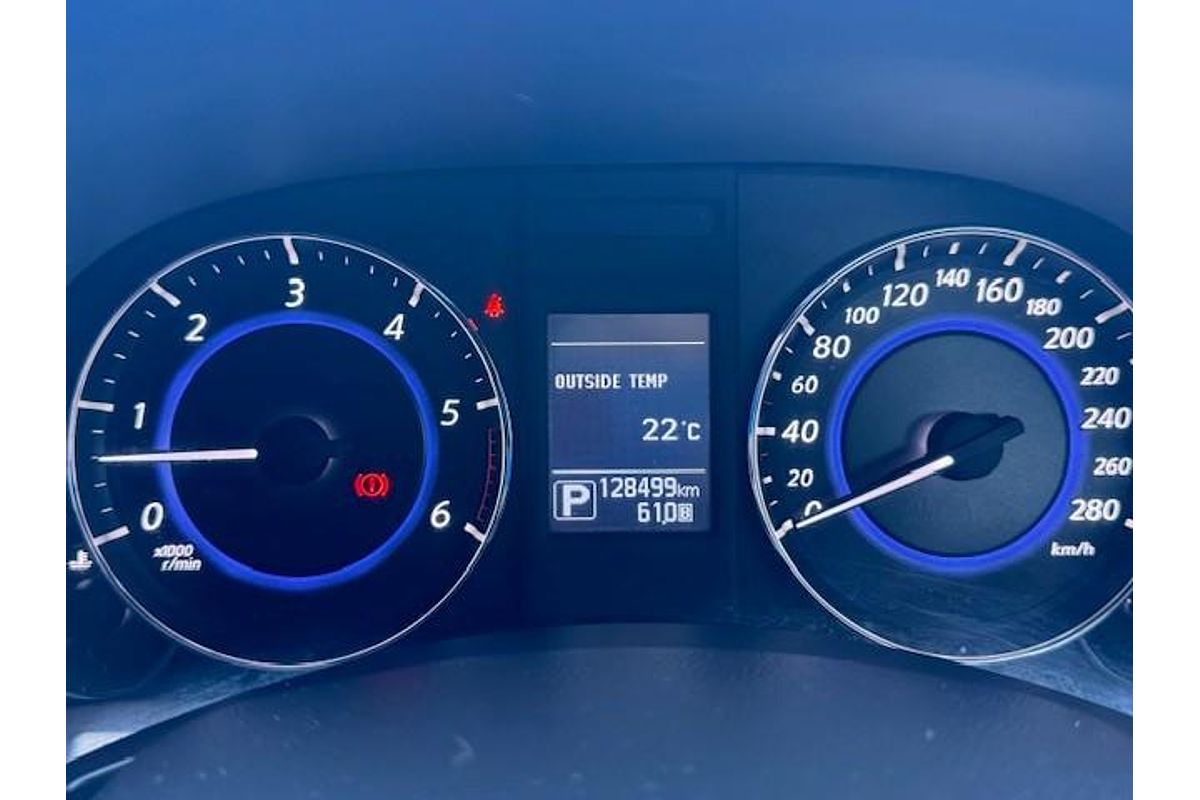 2016 INFINITI QX70 S Premium S51