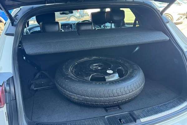 2016 INFINITI QX70 S Premium S51