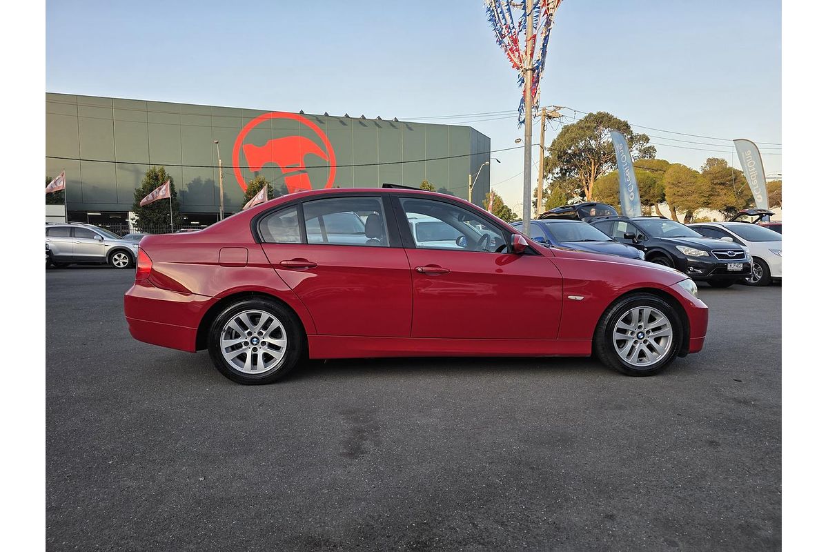 2008 BMW 3 Series 320i E90