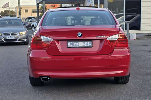2008 BMW 3 Series 320i E90