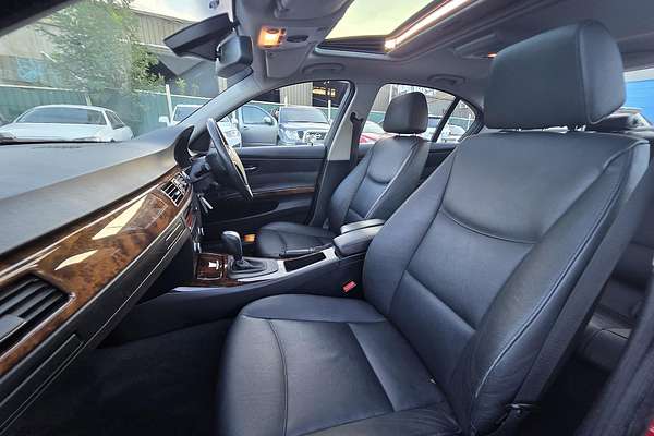 2008 BMW 3 Series 320i E90