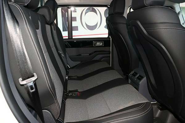 2024 INEOS Grenadier Quartermaster 4X4