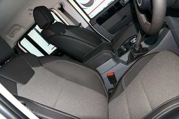 2024 INEOS Grenadier Quartermaster 4X4