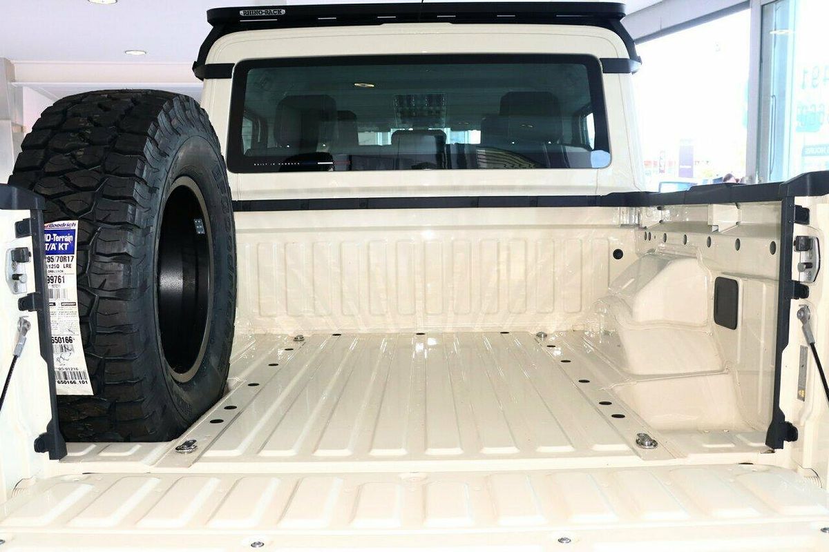 2024 INEOS Grenadier Quartermaster 4X4