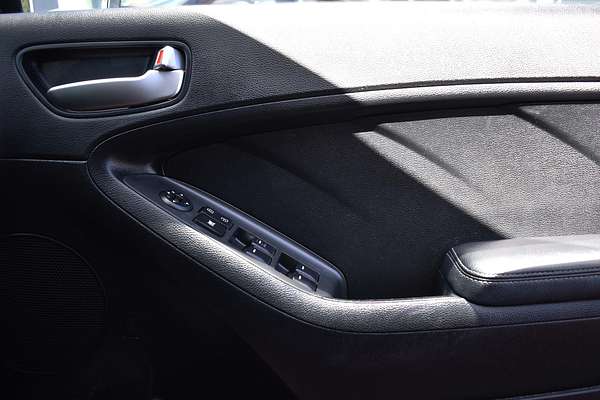 2015 Kia Cerato S YD