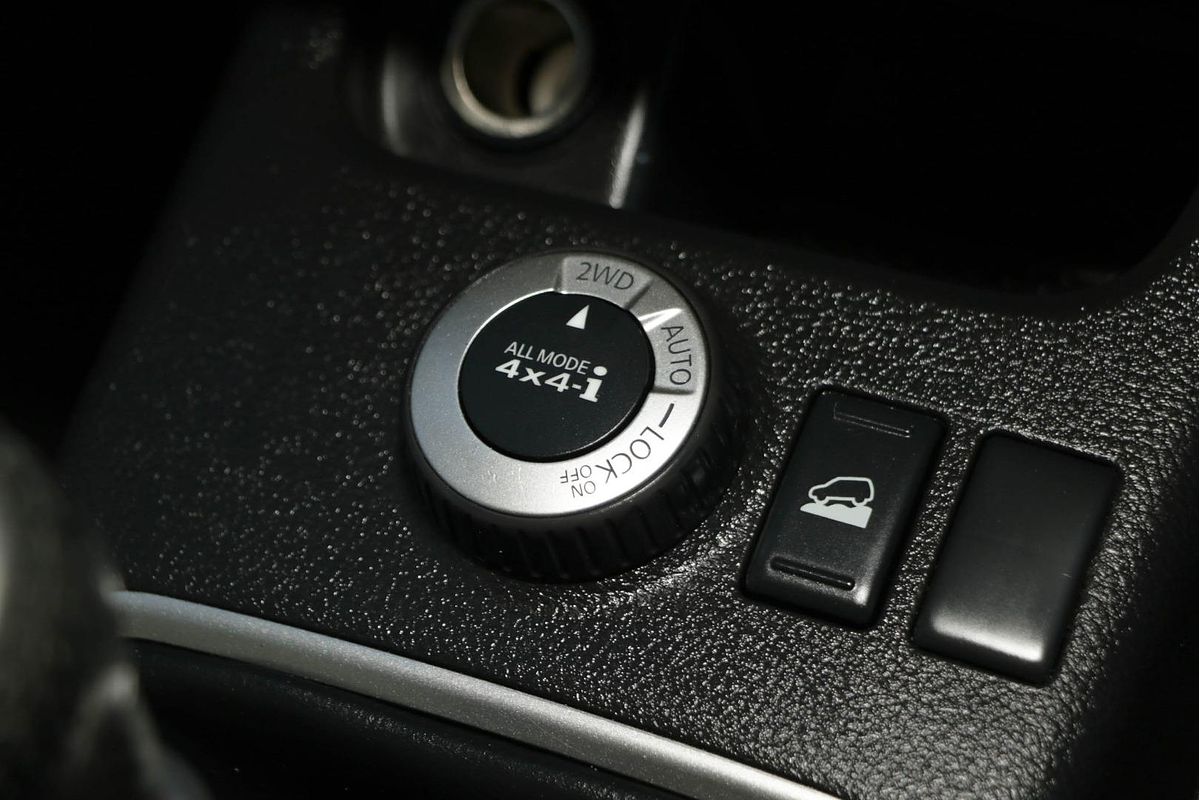 2012 Nissan X-TRAIL ST T31