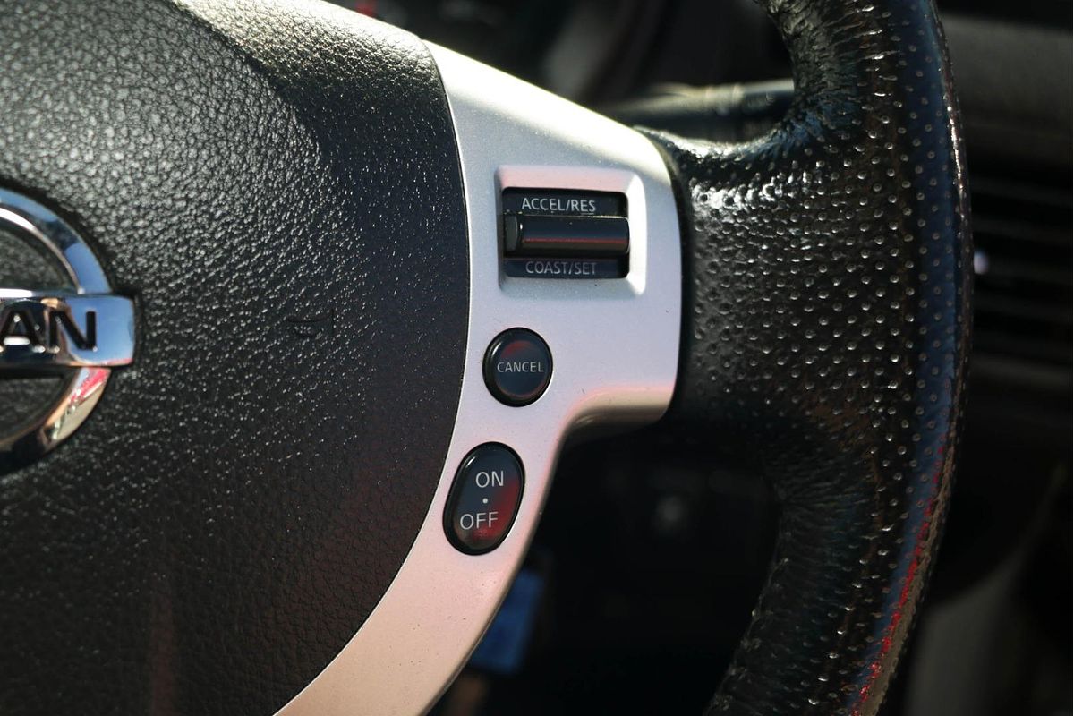 2012 Nissan X-TRAIL ST T31