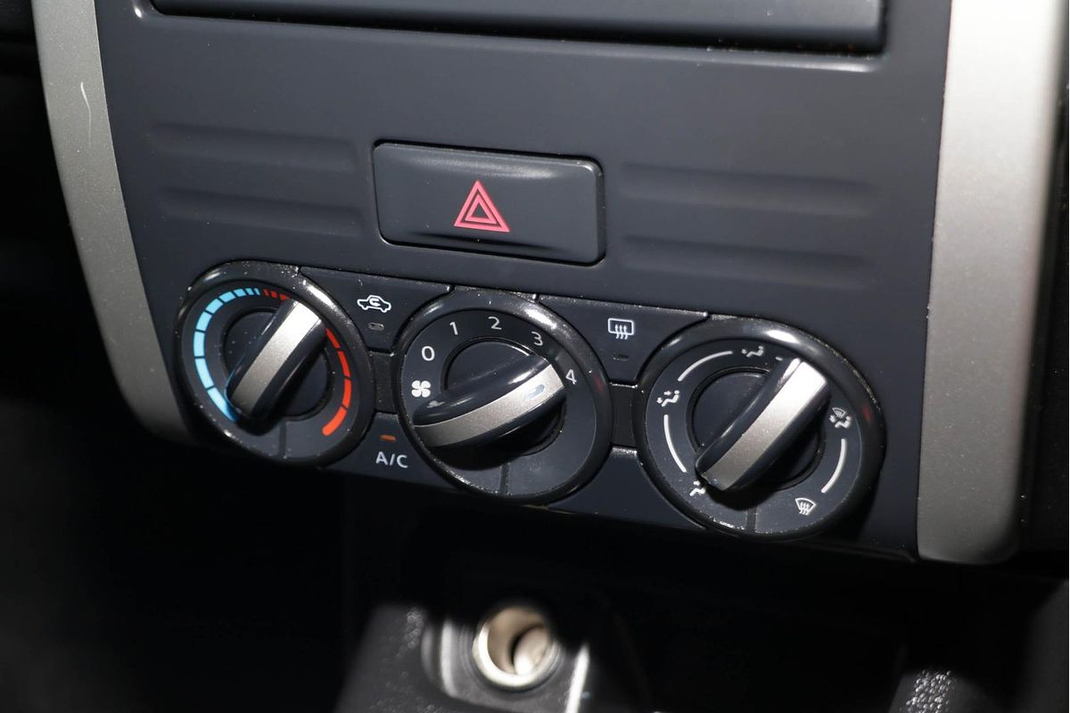 2012 Nissan X-TRAIL ST T31