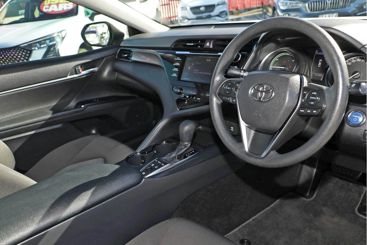 2020 Toyota Camry Ascent AXVH71R