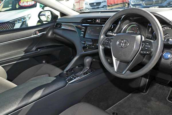 2020 Toyota Camry Ascent AXVH71R
