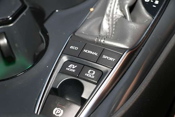 2020 Toyota Camry Ascent AXVH71R