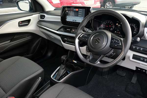 2024 Suzuki Swift Hybrid GLX UZ