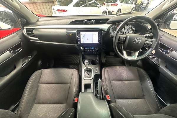 2021 Toyota Hilux SR5 GUN126R 4X4
