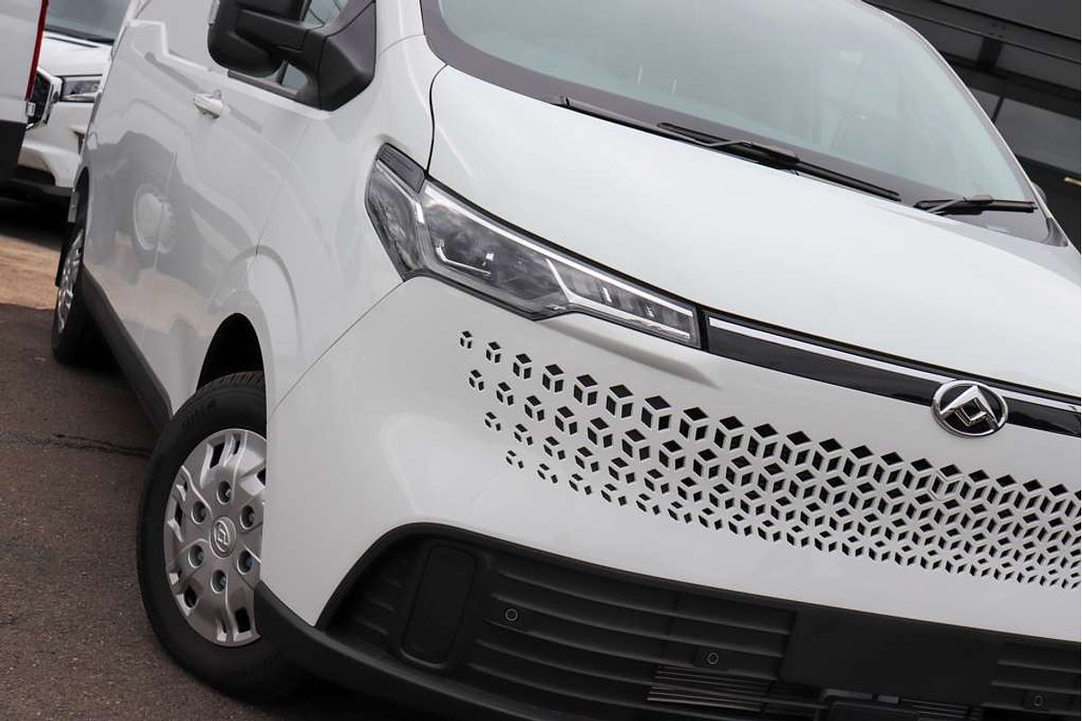 2024 LDV Deliver 7 LWB