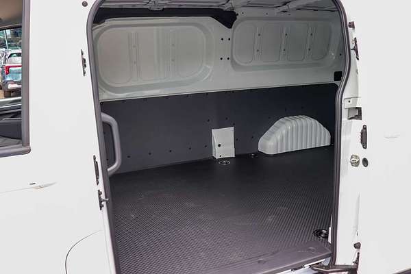 2024 LDV Deliver 7 LWB