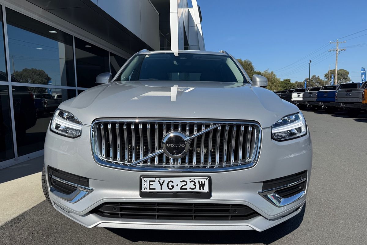 2023 Volvo XC90 Ultimate B6 Bright