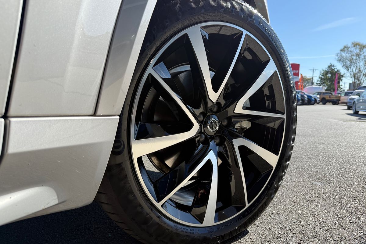 2023 Volvo XC90 Ultimate B6 Bright