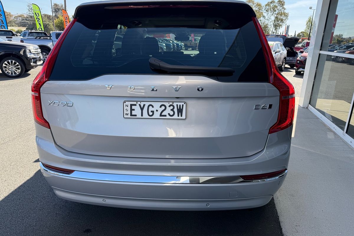 2023 Volvo XC90 Ultimate B6 Bright