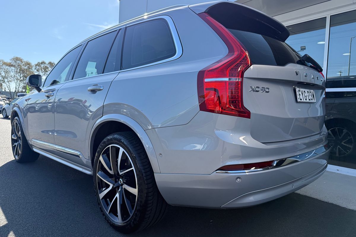 2023 Volvo XC90 Ultimate B6 Bright
