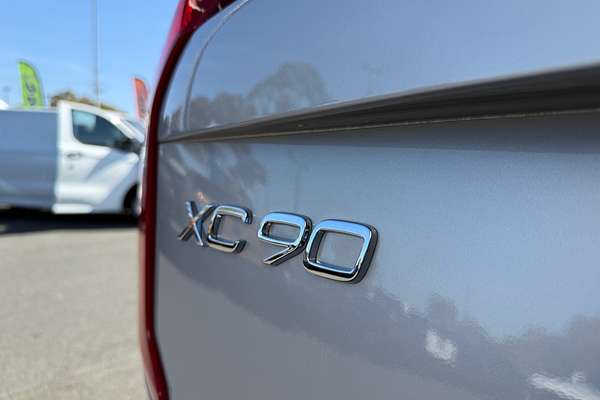 2023 Volvo XC90 Ultimate B6 Bright