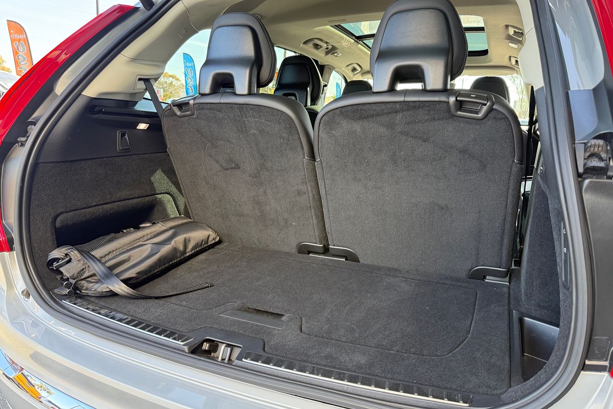 2023 Volvo XC90 Ultimate B6 Bright