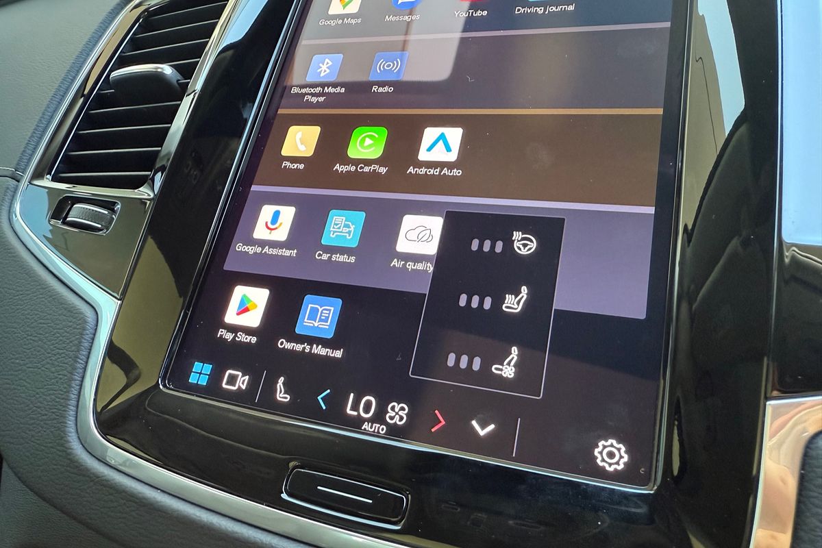 2023 Volvo XC90 Ultimate B6 Bright